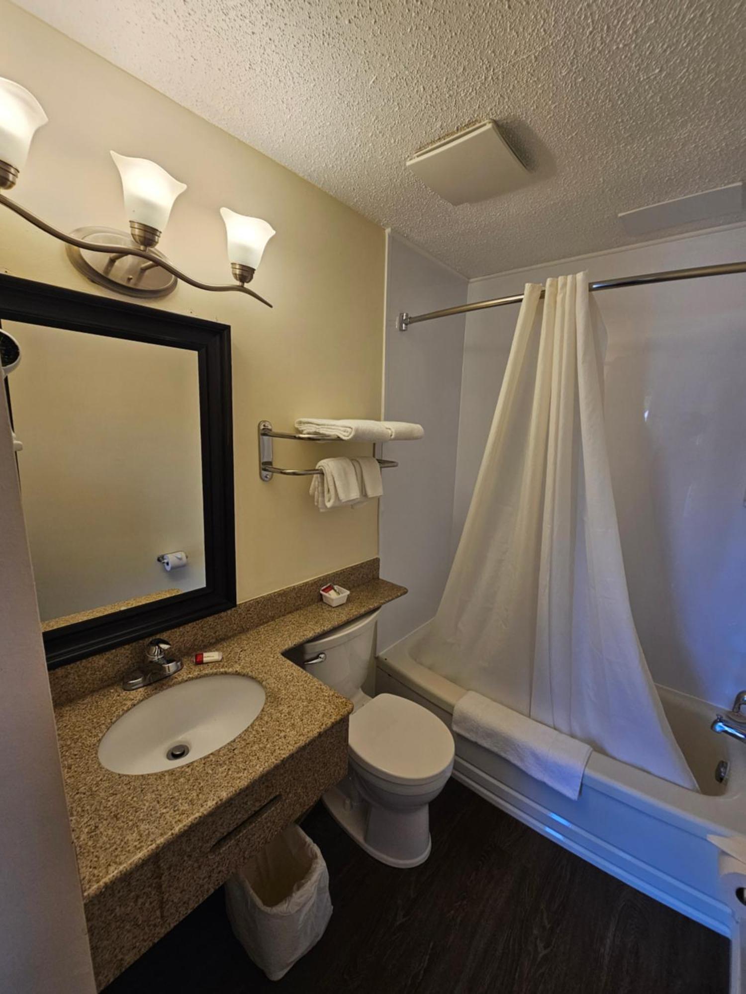 Huntsville Inn מראה חיצוני תמונה
